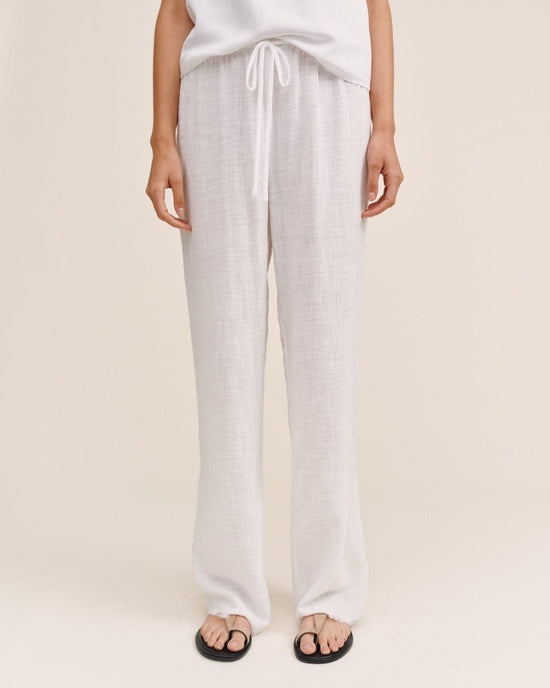 Bella Dahl Fray Hem Beach Pant - White