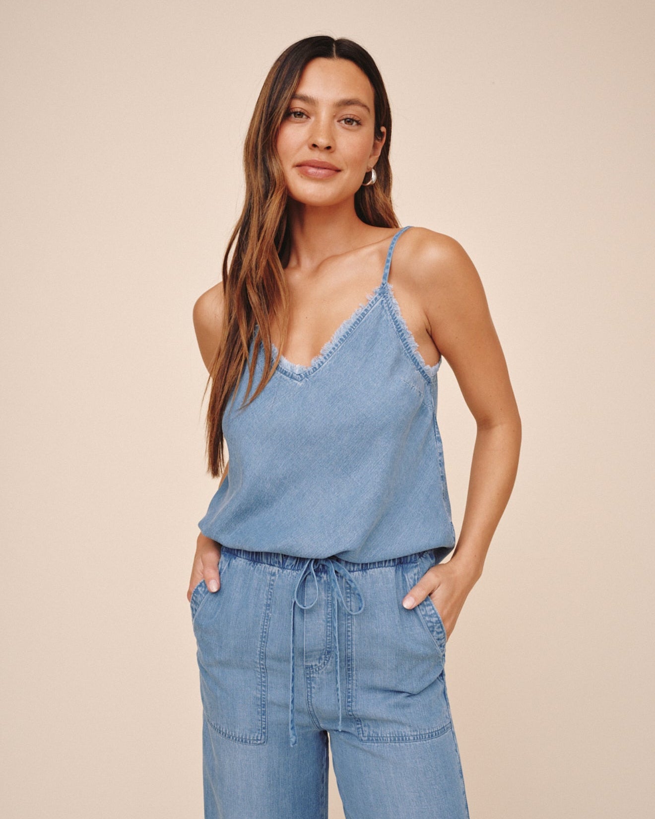 Bella DahlFrayed Cami - Indigo Harbor WashTops