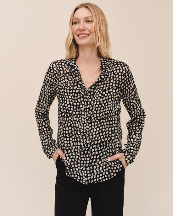 Bella Dahl Full Button Down Hipster Shirt - Sketched Stars Print