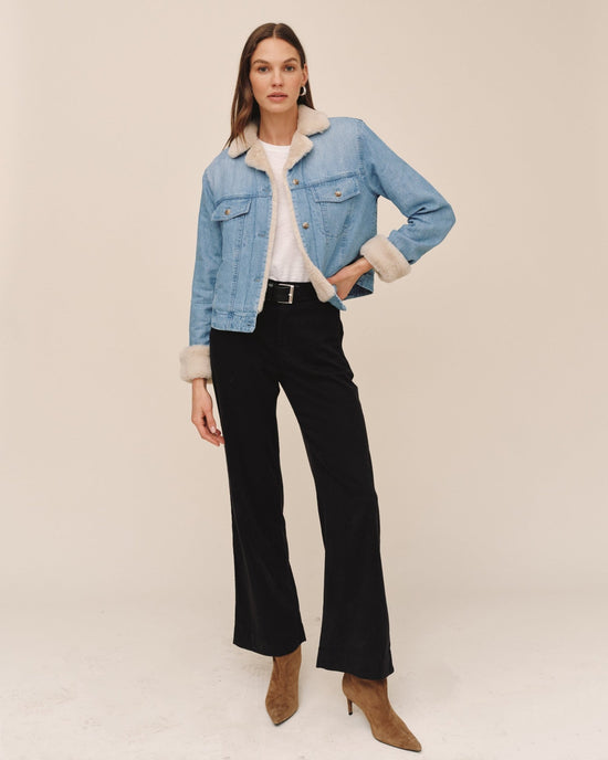 Bella Dahl Fur Trimmed Denim Jacket - Vintage Frost Wash View 2