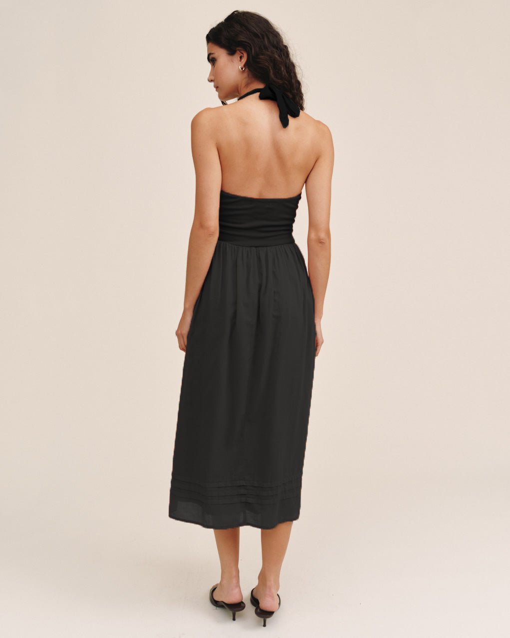 Bella DahlHalter Neck Mixed Dress - BlackDresses