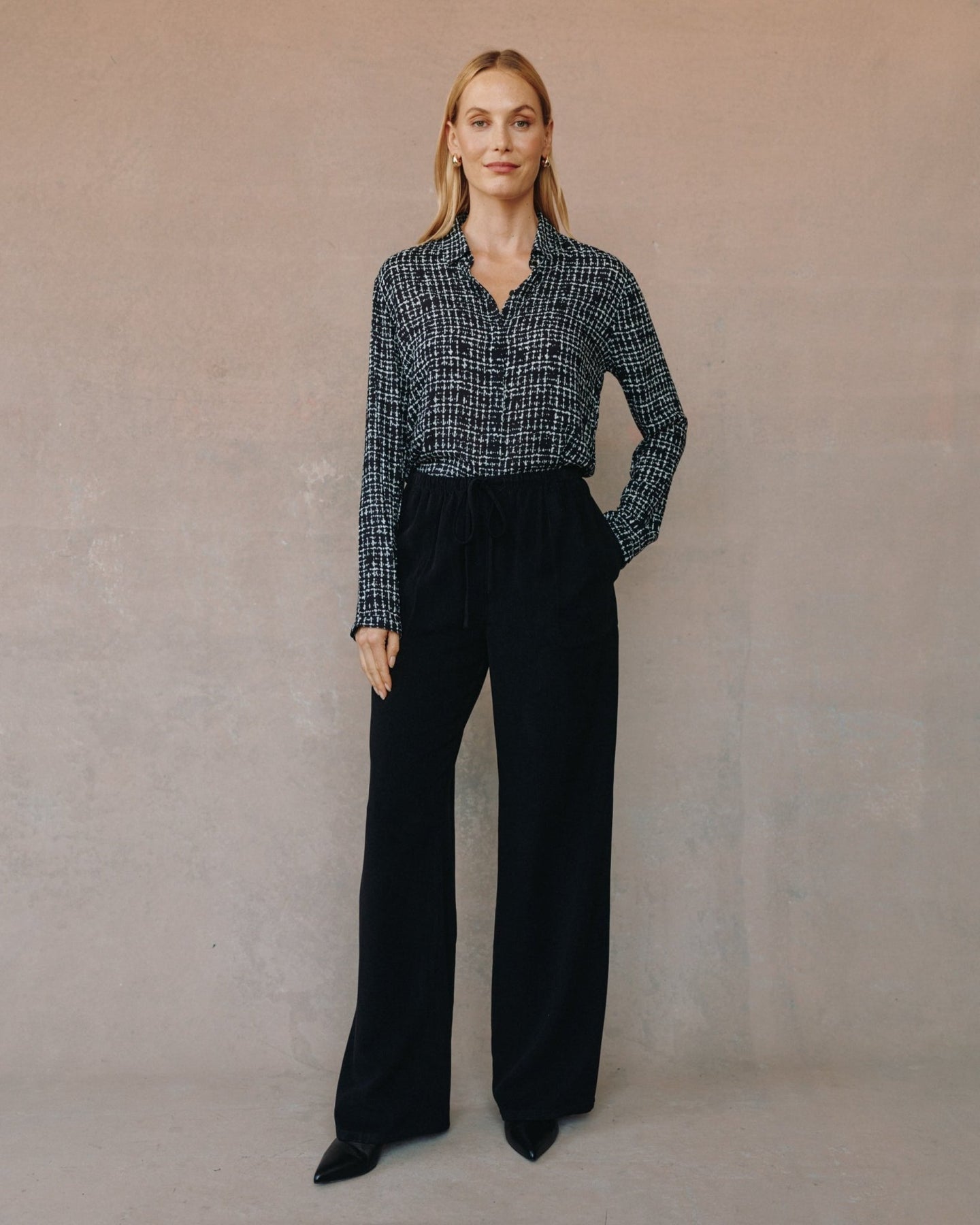 Bella DahlKylie Wide Leg With Drawstring - BlackPants