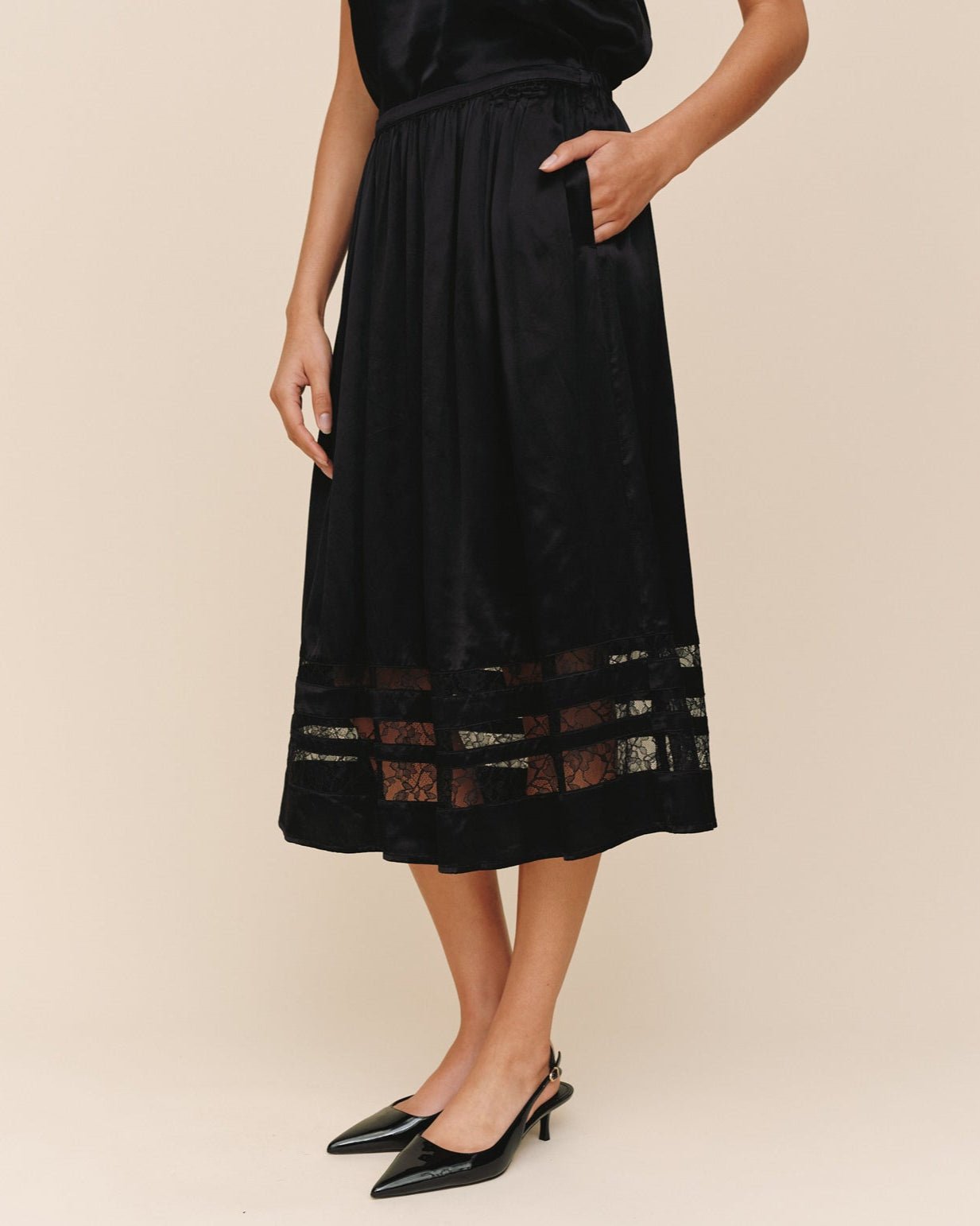 Bella DahlLace Inset Midi Skirt - BlackSkirts