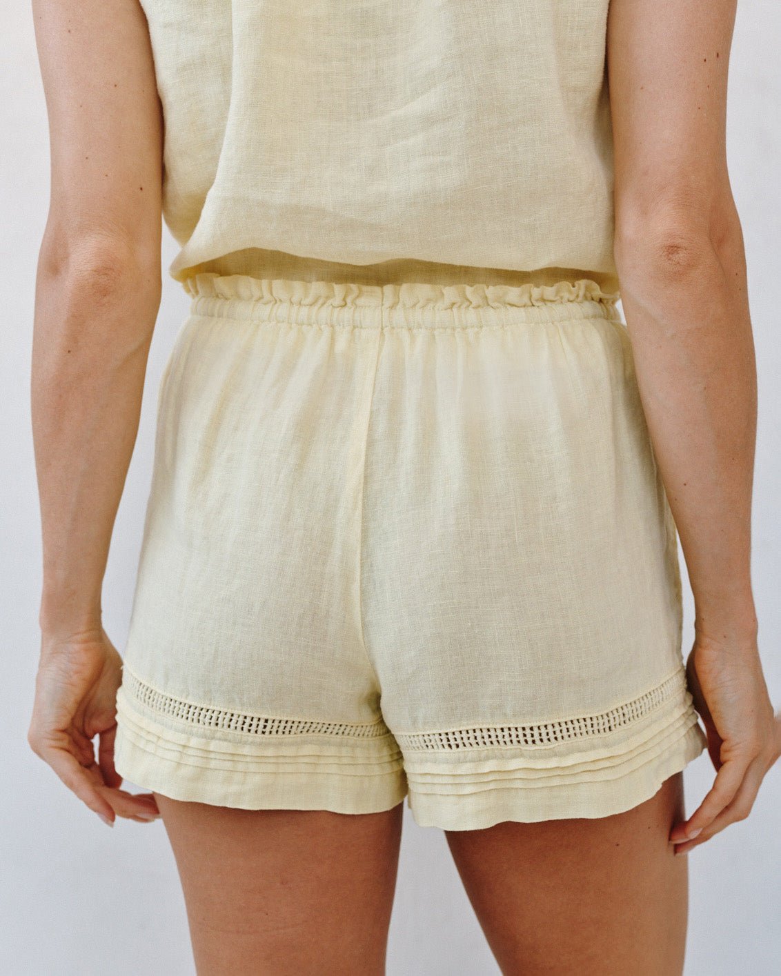 Bella DahlLattice Pintuck Short - Lemon DropShorts