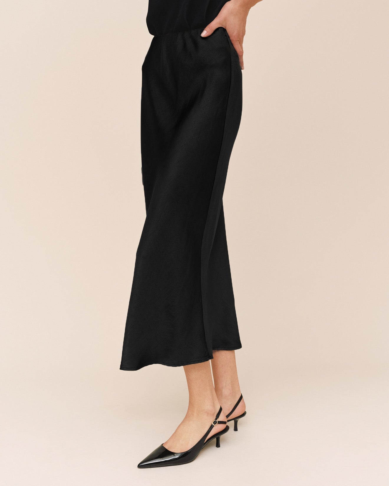 Bella DahlLong Maxi Bias Skirt - BlackSkirts