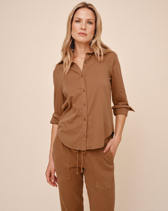 Bella Dahl Long Sleeve Clean Shirt - Golden Dune
