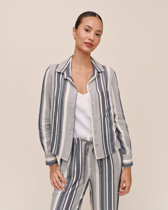 Opens /collections/tops