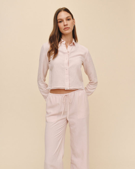 Bella Dahl Long Sleeve Cropped Shirt With Trim - Ballet Pink View 2