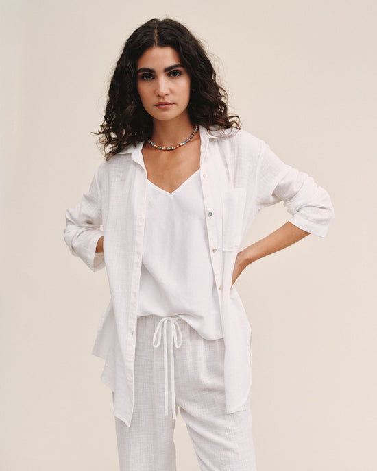 Bella Dahl Long Sleeve Pocket Button Down Tunic - White View 2
