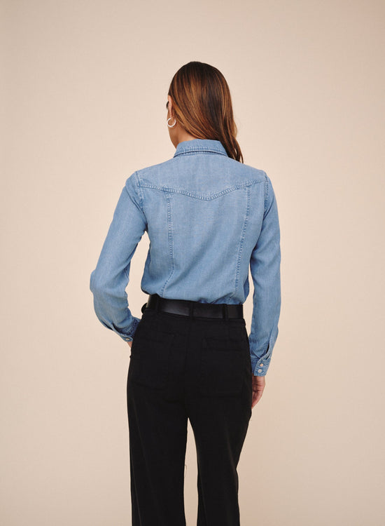 Bella Dahl Long Sleeve Seamed Shirt - Indigo Harbor Wash View 2