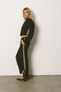 Bella DahlLong Sleeve Two Pocket Trimmed Crop Shirt - Vintage Black WashTops