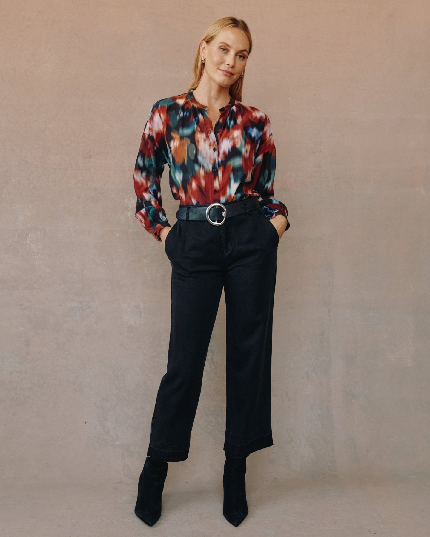 Bella DahlMandarin Collar Button Down - Blurred Floral PrintTops