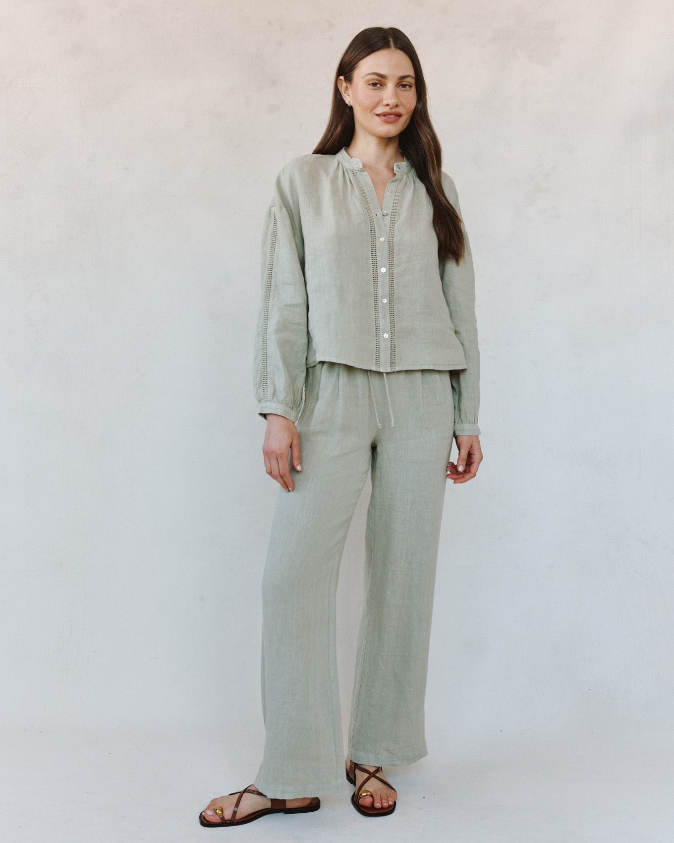 Bella DahlMandarin Collar Trimmed Button Down - Green TeaTops