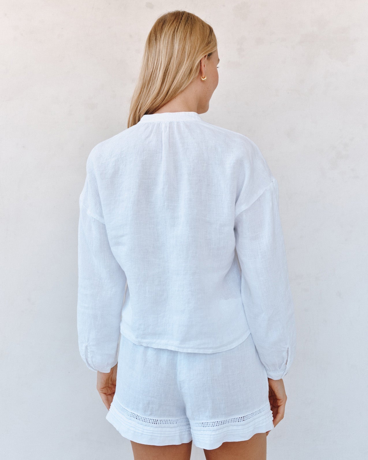 Bella DahlMandarin Collar Trimmed Button Down - WhiteTops