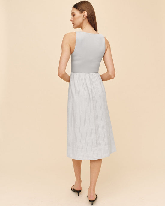 Bella Dahl Mixed Crew Neck Midi Dress - Minted Sage View 2