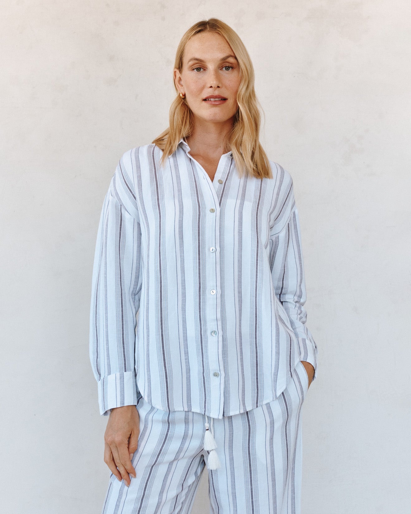 Bella DahlOversized Clean Shirt - Rosewood StripeTops