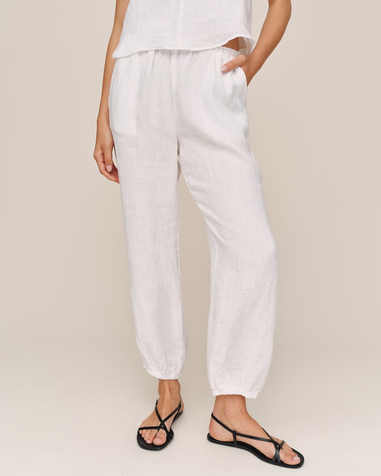 Bella DahlOversized Femme Jogger - WhiteJoggers