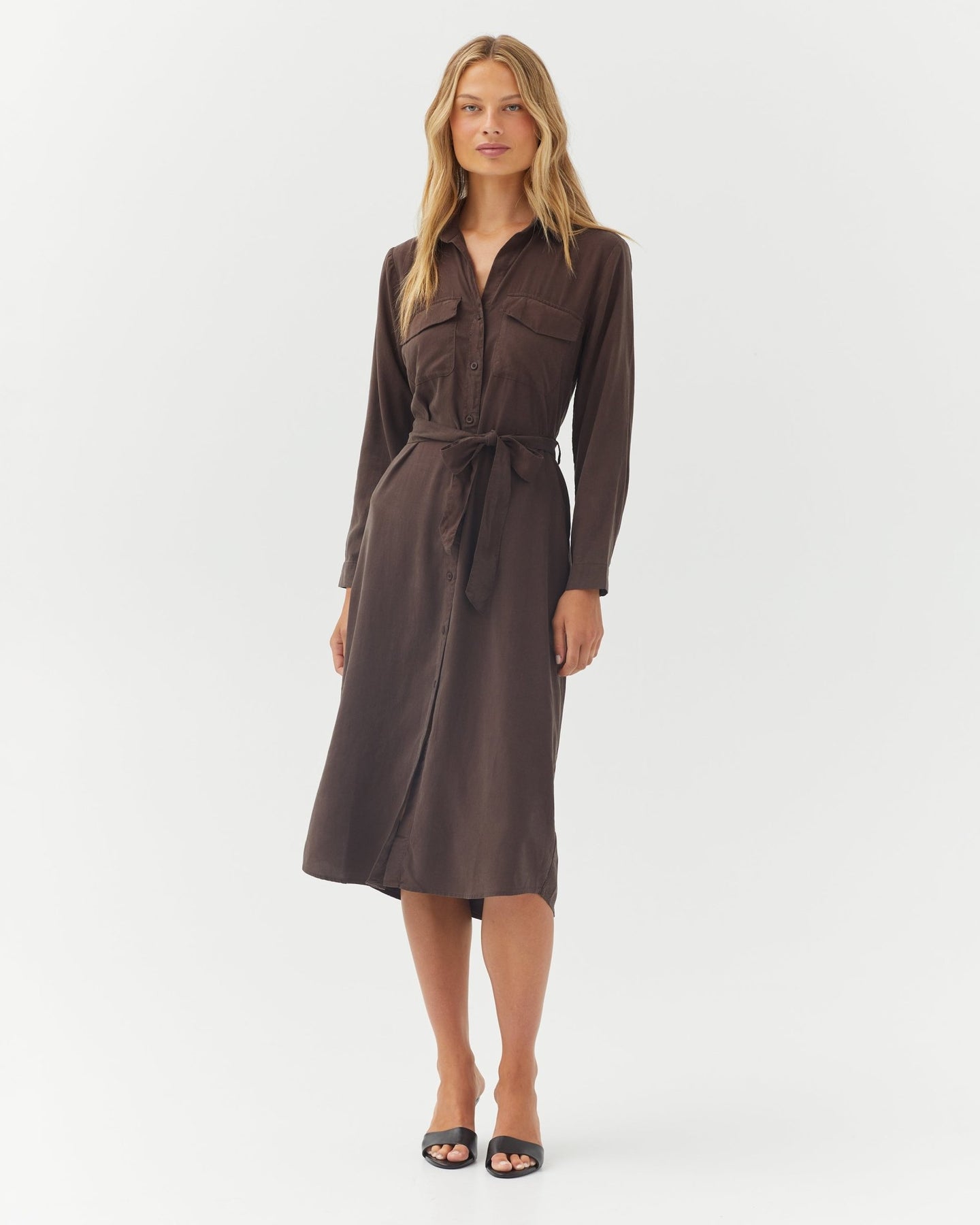 Bella DahlPatch Pocket Maxi Shirt Dress - Dark ChestnutDresses