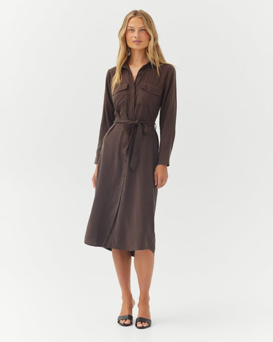 Bella Dahl Patch Pocket Maxi Shirt Dress - Dark Chestnut
