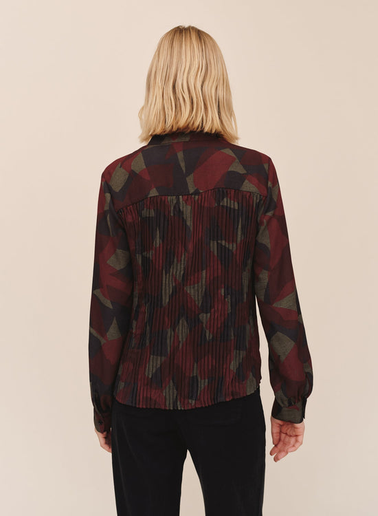 Bella Dahl Pleated Bodice Shirt- Abstract Camo Print View 2