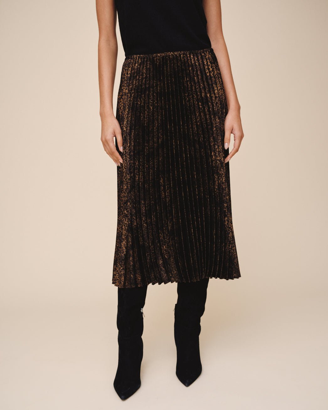 Bella DahlPleated Skirt - Micro LeopardSkirts