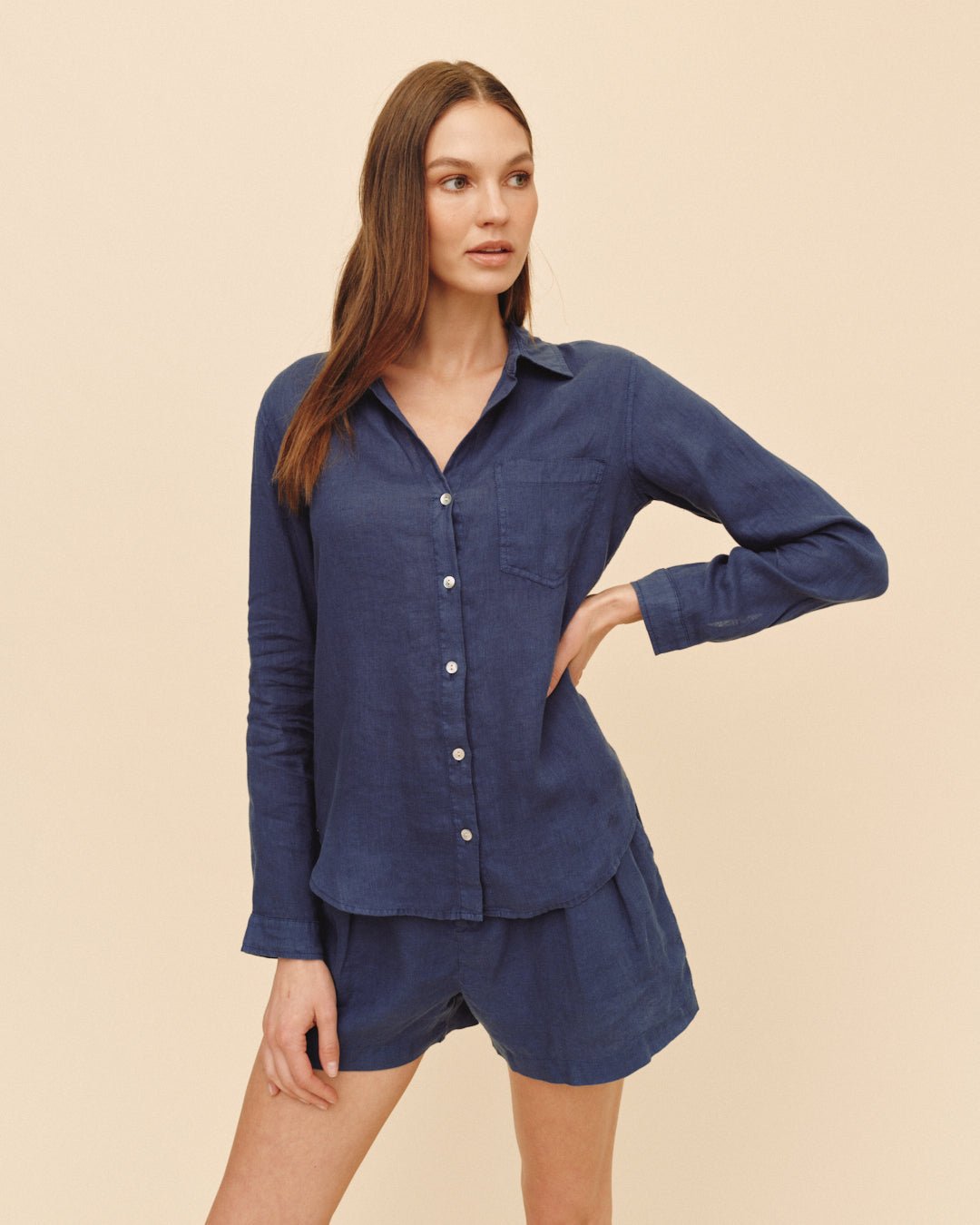 Bella DahlPocket Button Down - Midnight SurfTops