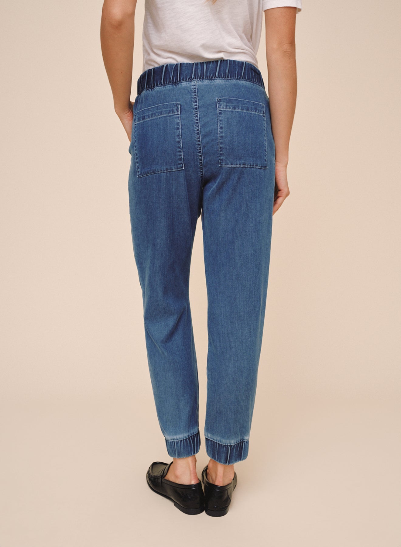 Bella DahlPocket Jogger - Faded Indigo WashJoggers