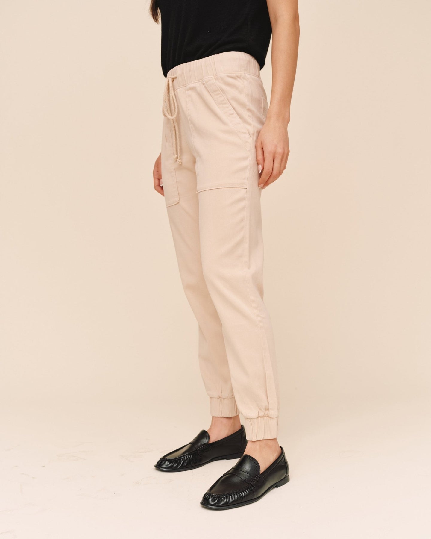 Bella DahlPocket Jogger - Linen SandJoggers