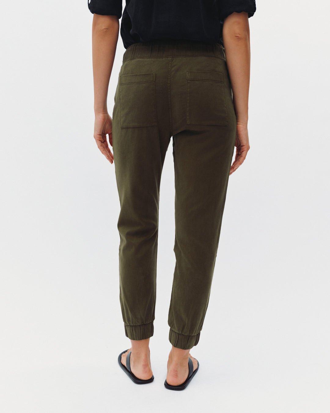 Bella DahlPocket Jogger - Olive NightJoggers