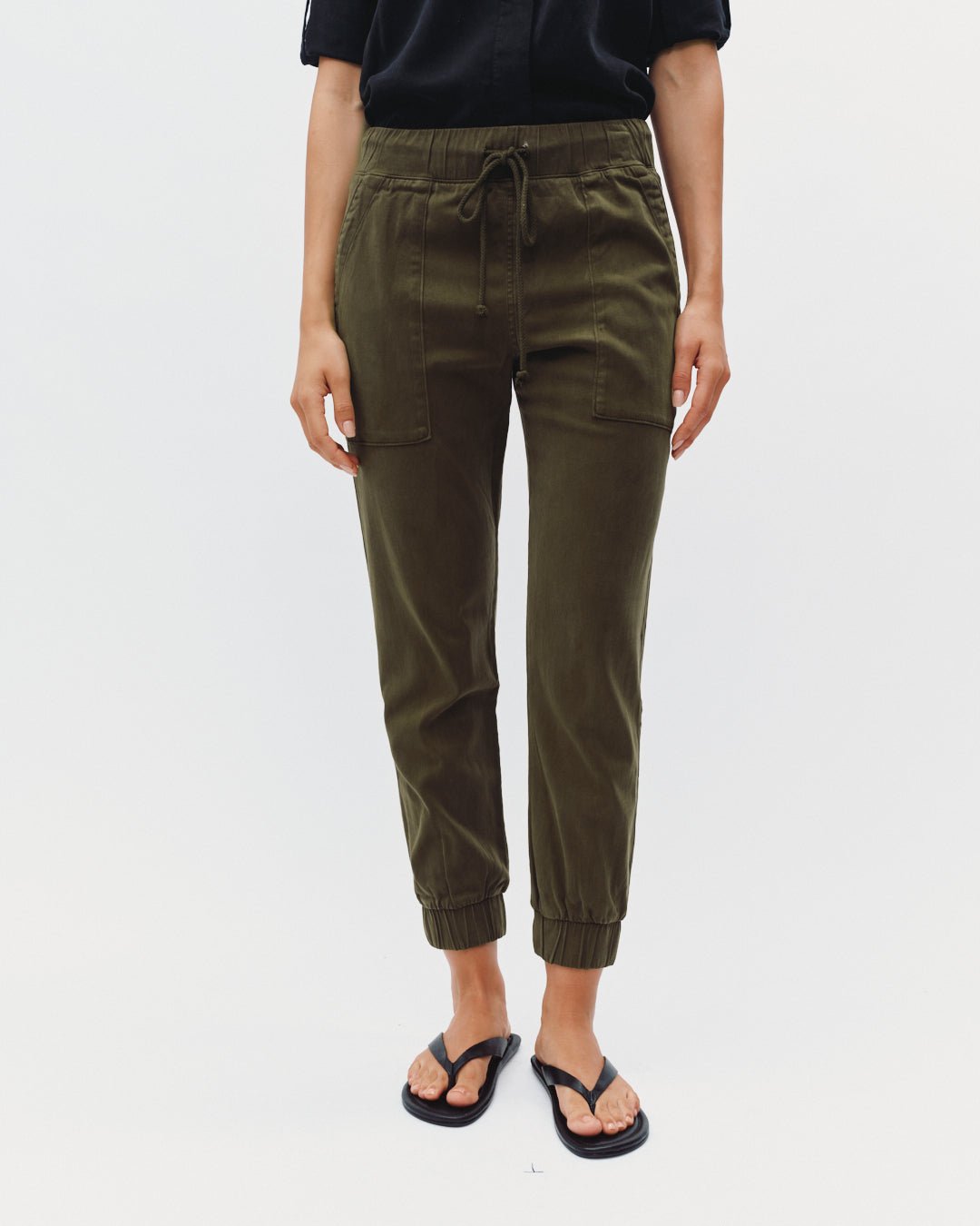 Bella DahlPocket Jogger - Olive NightJoggers