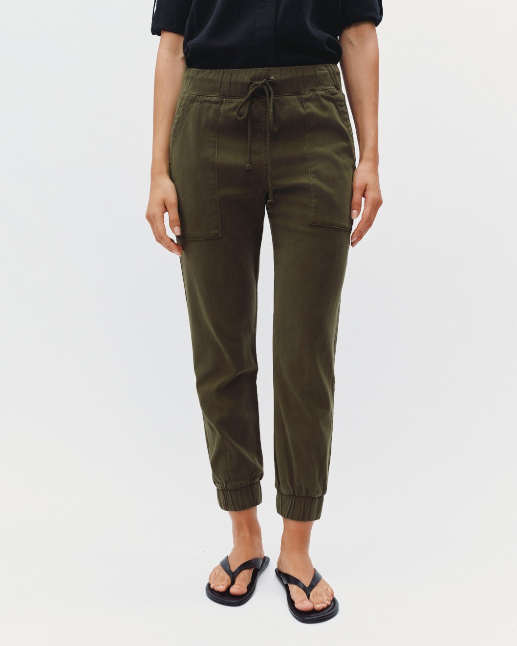 Bella DahlPocket Jogger - Olive NightJoggers