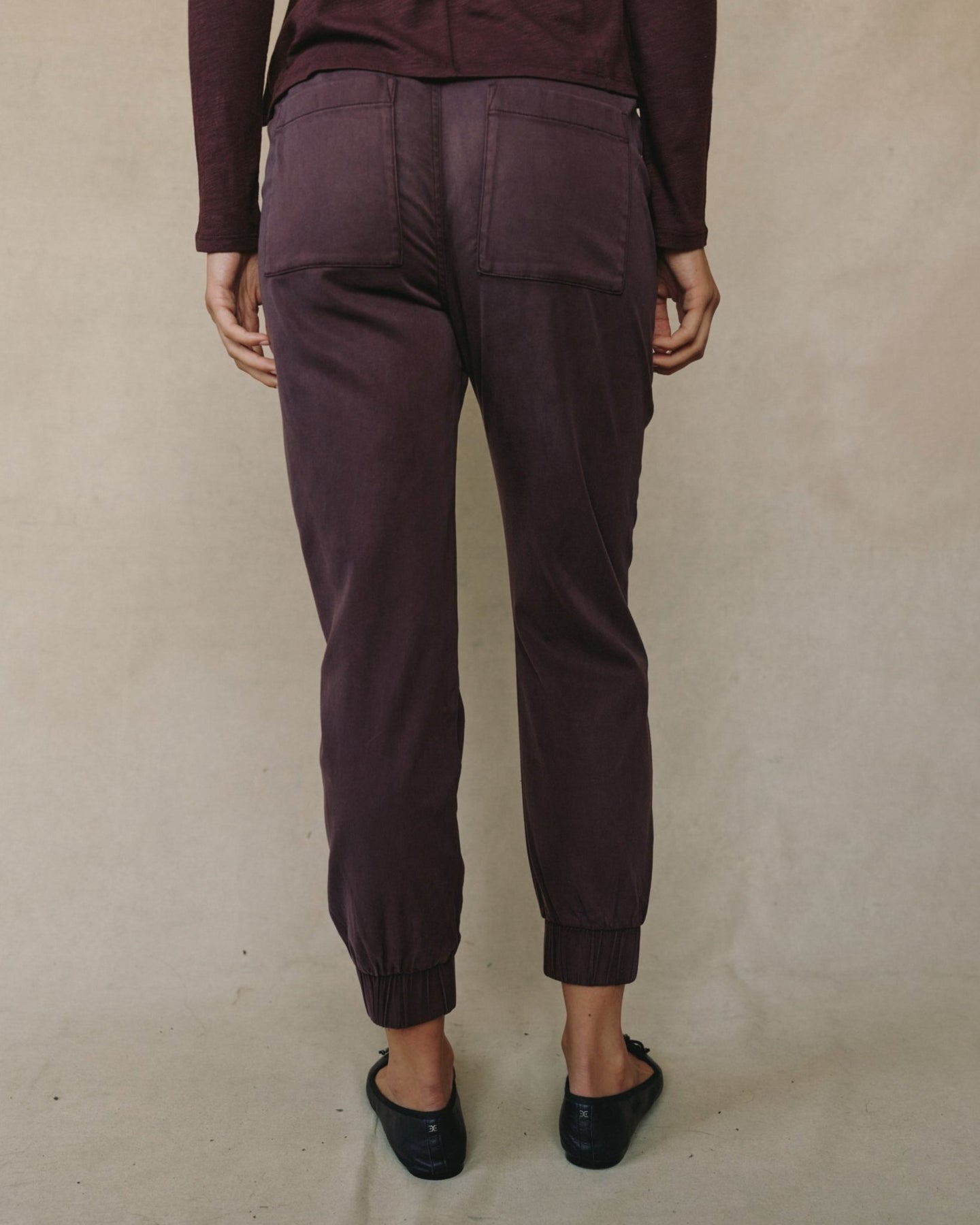 Bella DahlPocket Jogger - Pinot NoirJoggers