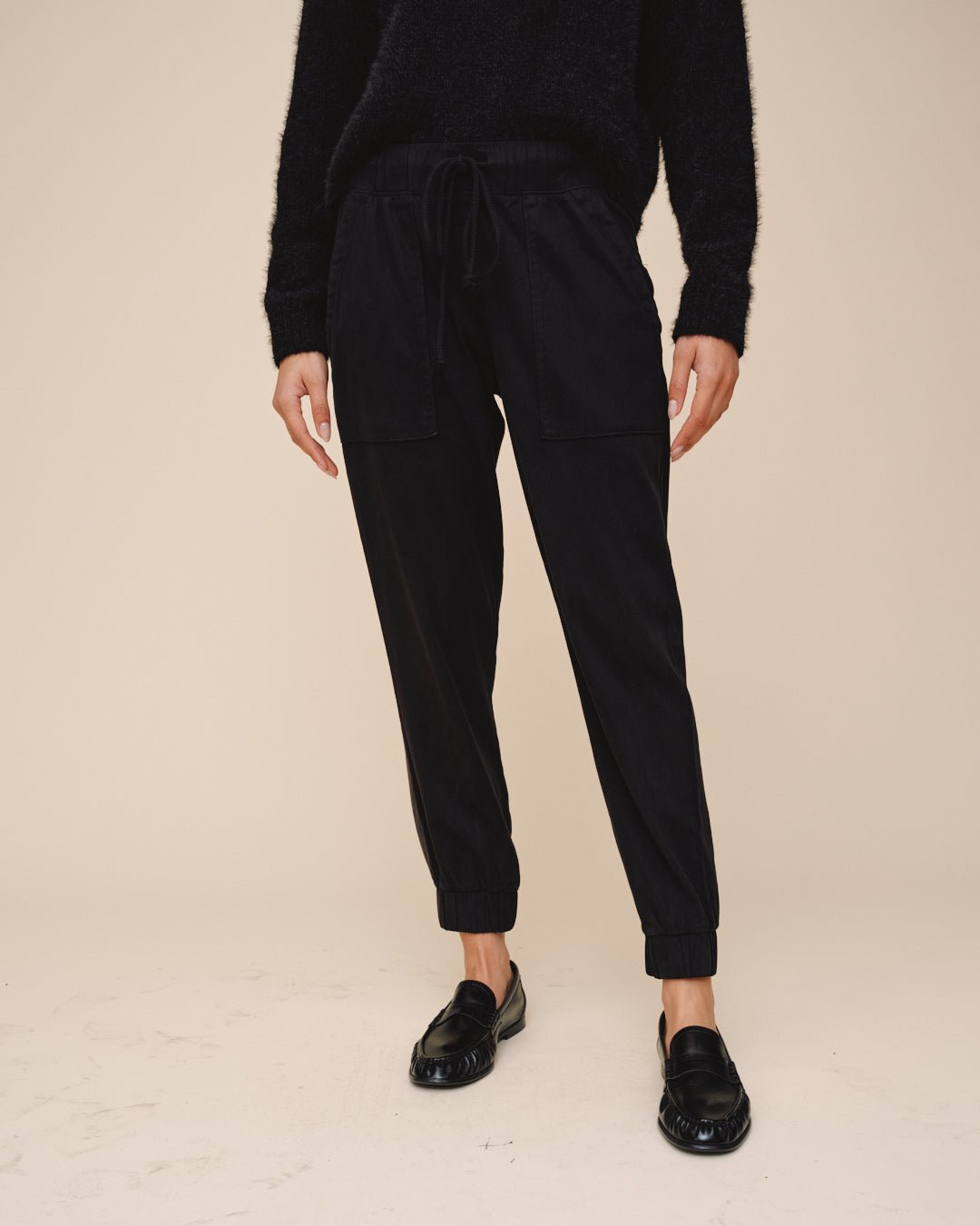 Bella DahlPocket Jogger - Vintage BlackJoggers