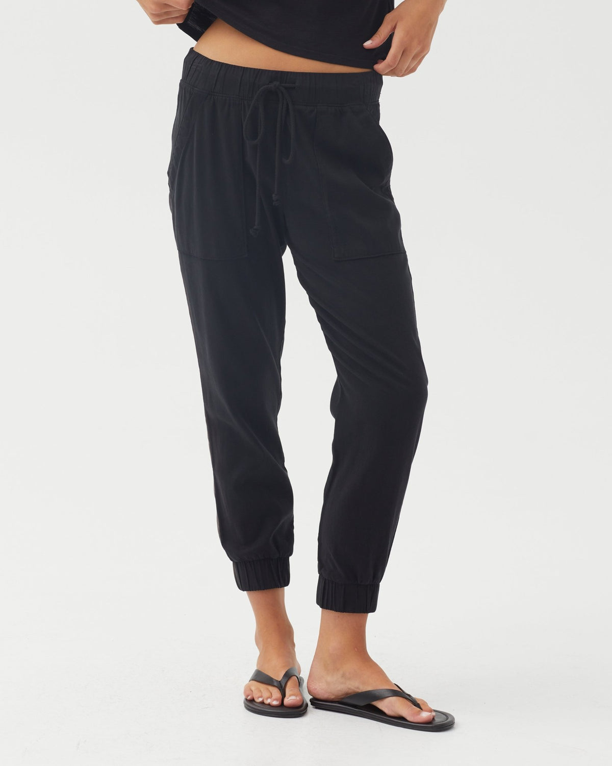 Bella DahlPocket Jogger - Vintage BlackJoggers