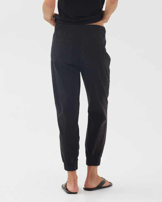 Bella Dahl Pocket Jogger - Vintage Black View 2