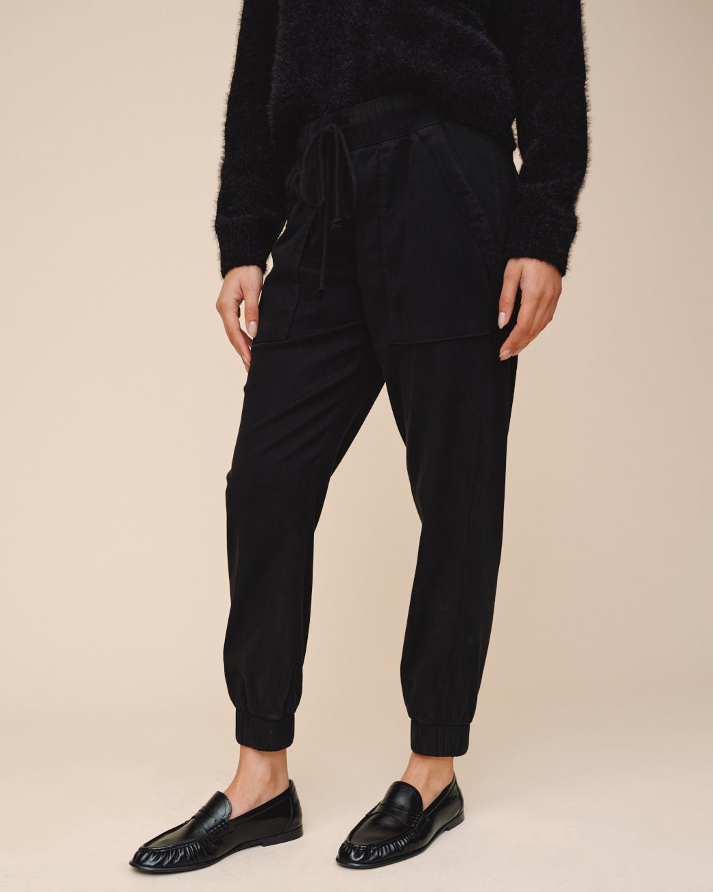 Bella DahlPocket Jogger - Vintage BlackJoggers