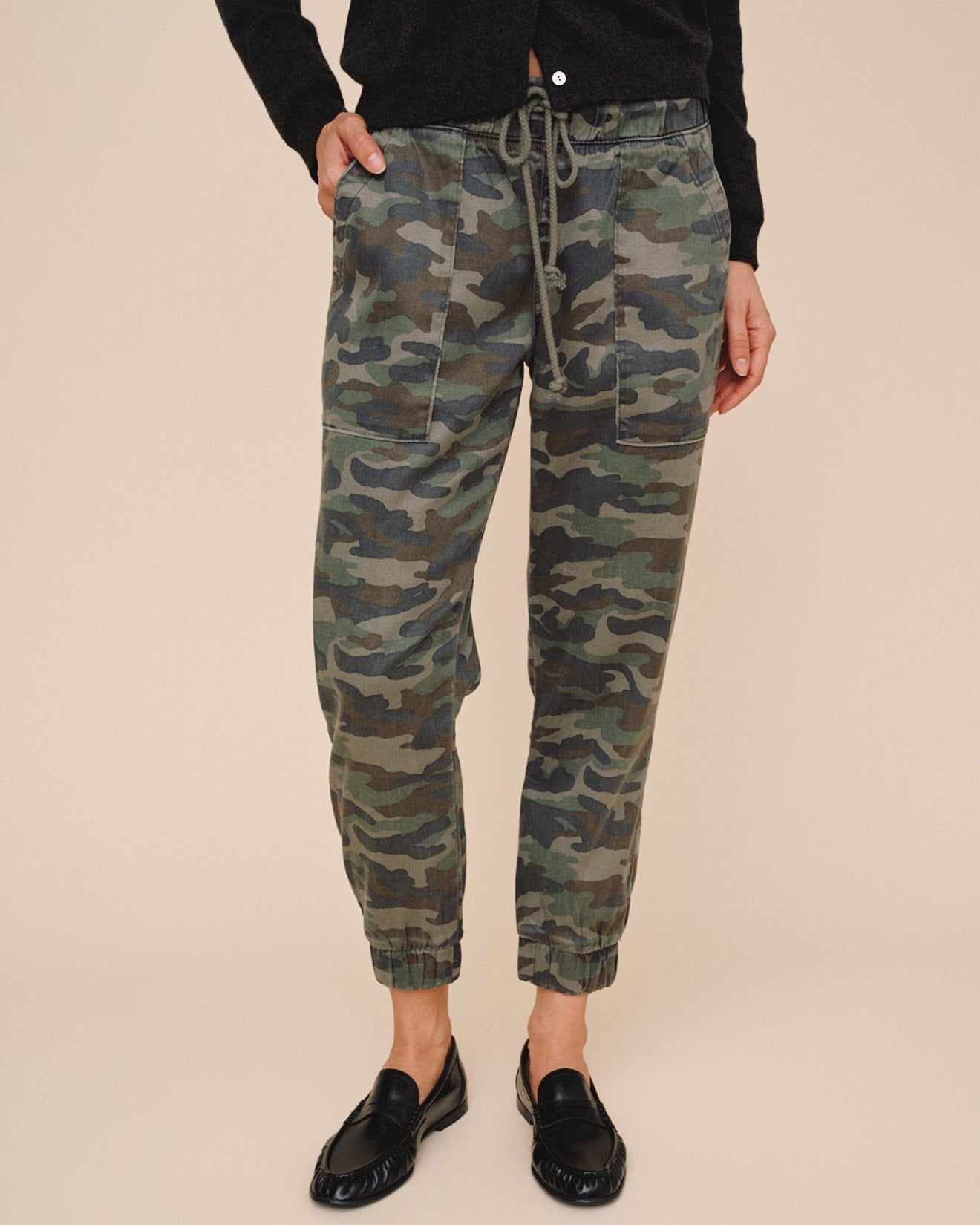 Bella DahlPocket Jogger - Vintage CamouflageJoggers