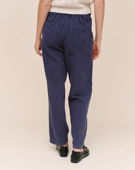 Bella Dahl Porkchop Darted Knee Pant - Deep Cobalt View 2