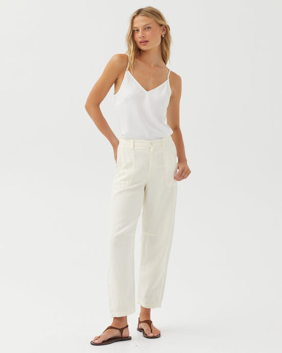 Bella Dahl Porkchop Darted Knee Pant - Ivory