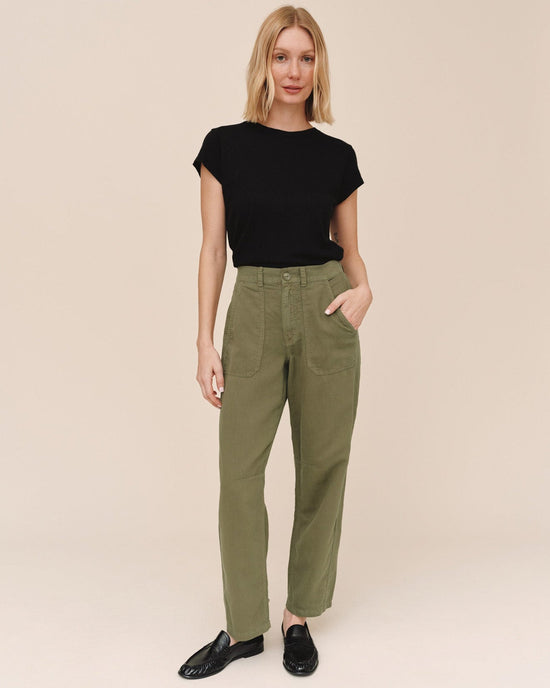 Bella Dahl Porkchop Darted Knee Pant - Olive Green