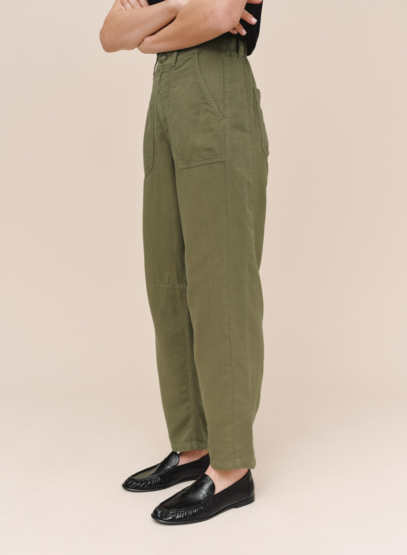 Bella DahlPorkchop Darted Knee Pant - Olive GreenPants