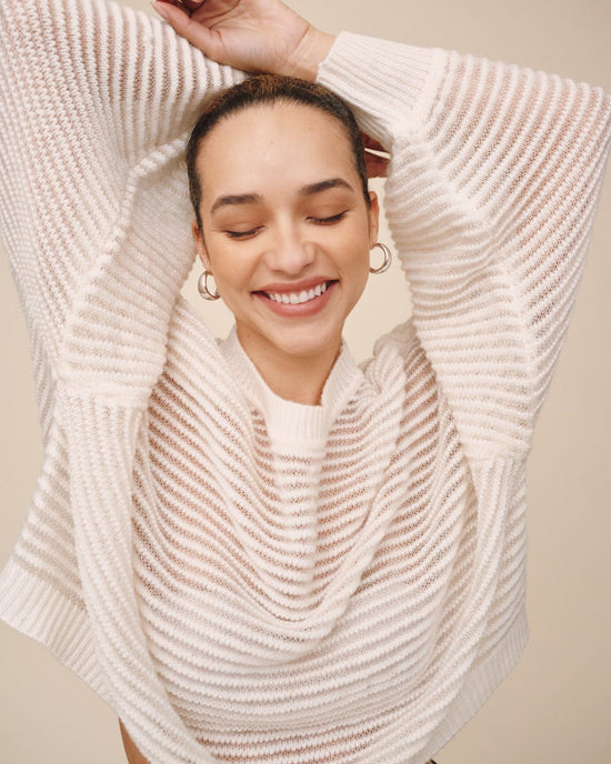 Bella Dahl Relaxed Boxy Fit Sweater - Vanilla Frost