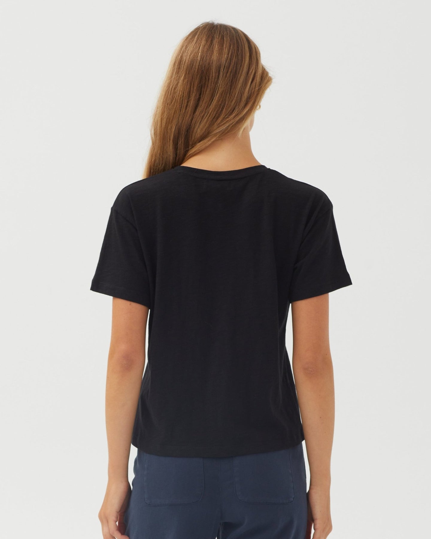 Bella DahlRelaxed Crew Neck Tee - BlackTops