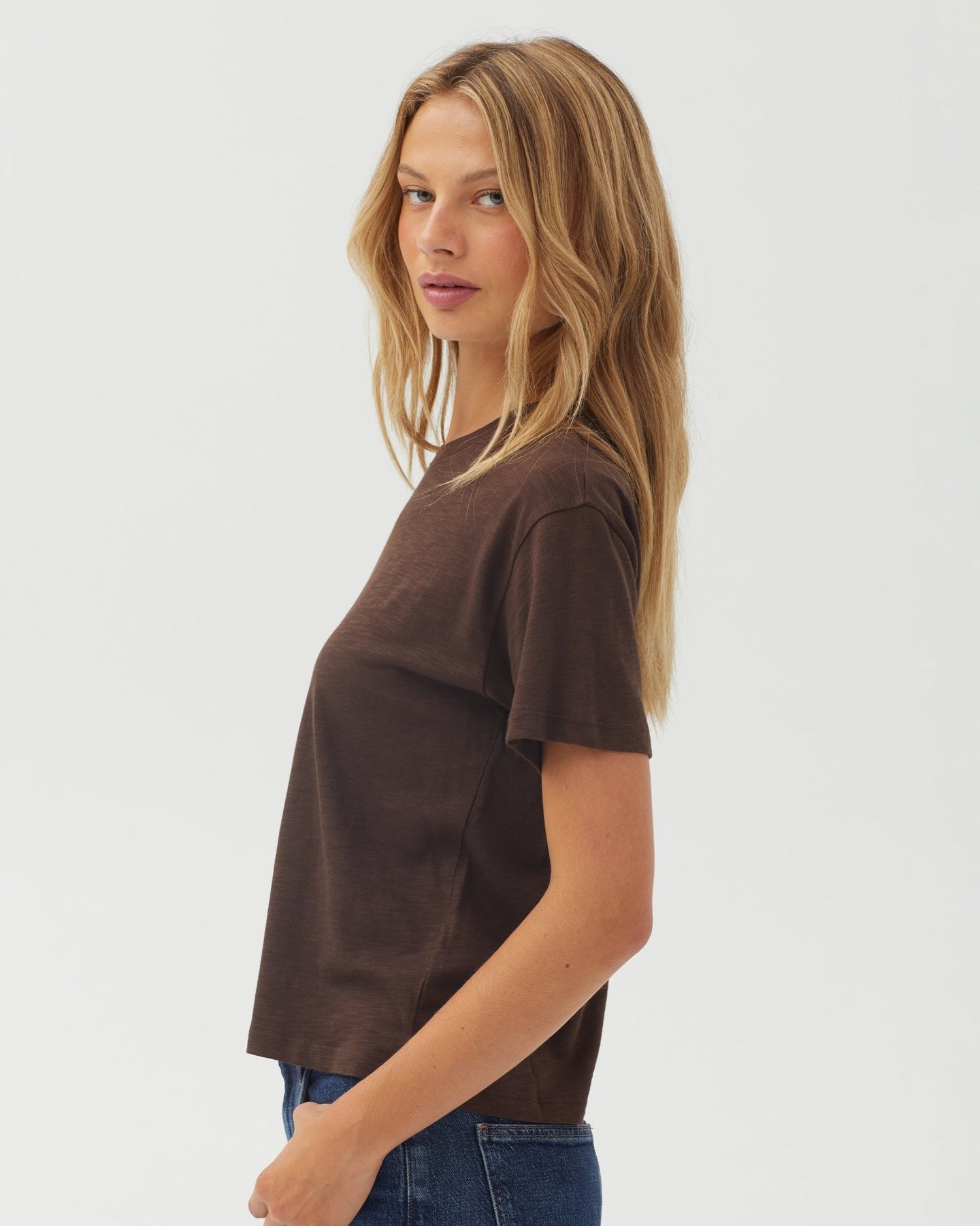 Bella DahlRelaxed Crew Neck Tee - Dark ChestnutTops