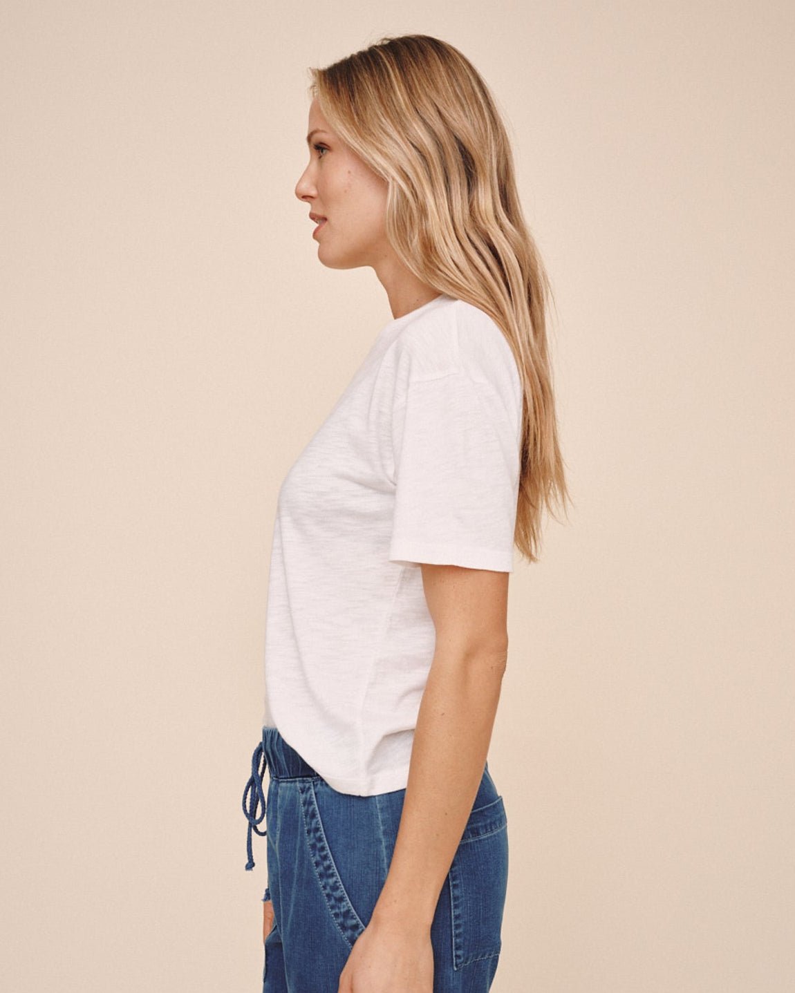 Bella DahlRelaxed Crew Neck Tee - WhiteTops
