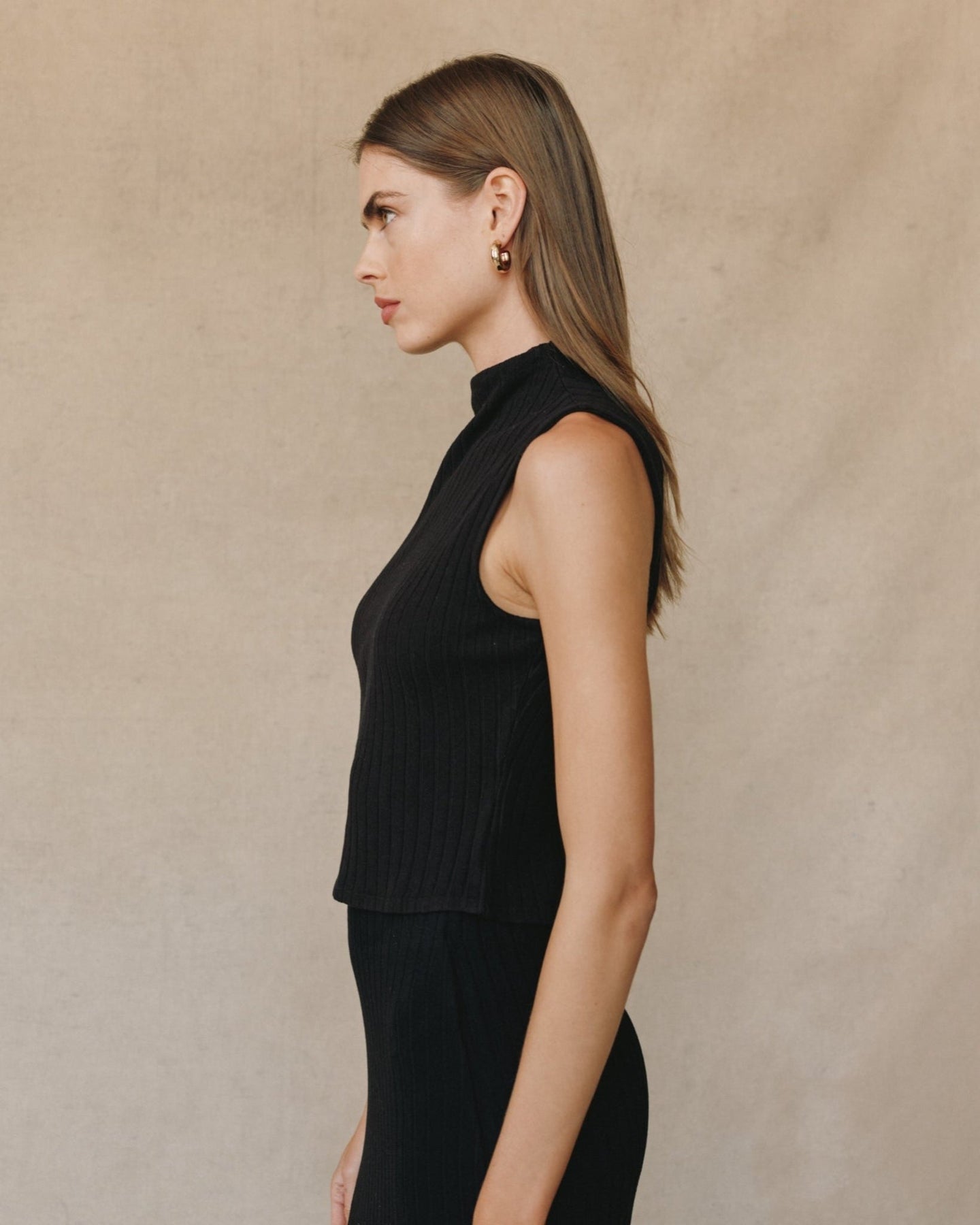 Bella DahlRib Mock Neck Top - BlackTops