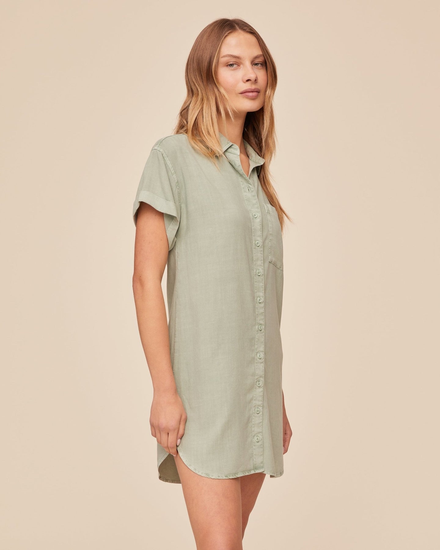 Bella DahlRoll Sleeve Pocket Shirt Dress - Oasis GreenDresses