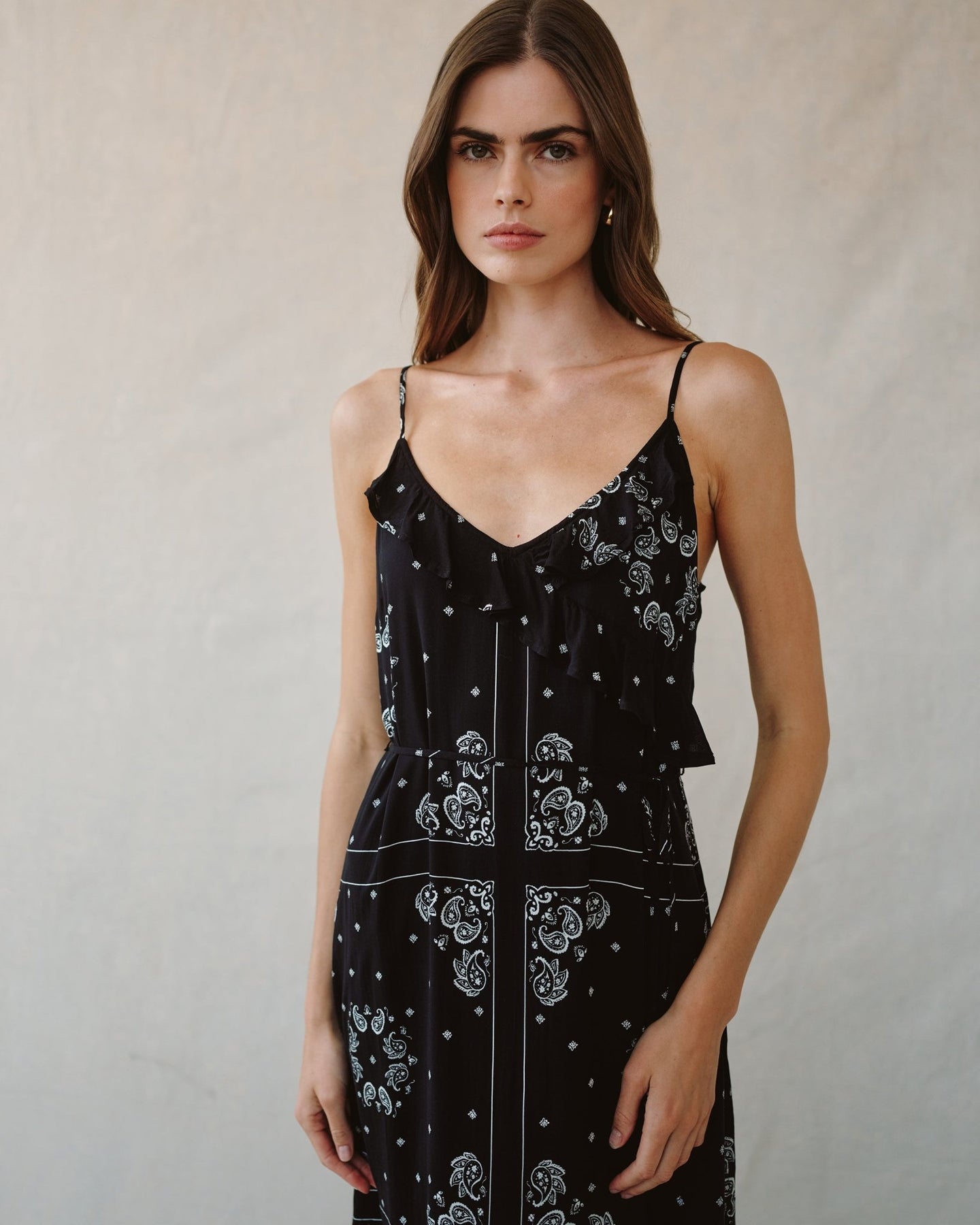 Bella DahlRuffle Cami Midi Dress - Bandana PrintDresses