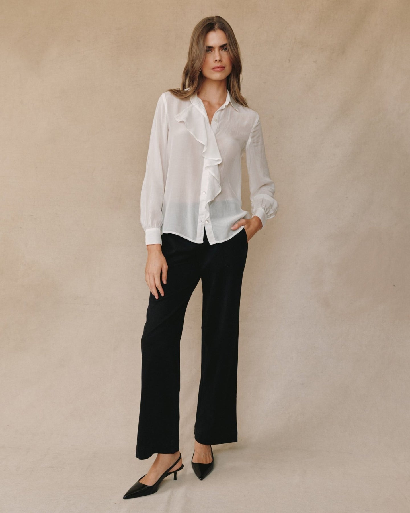 Bella DahlRuffle Front Shirt - Sheer IvoryTops