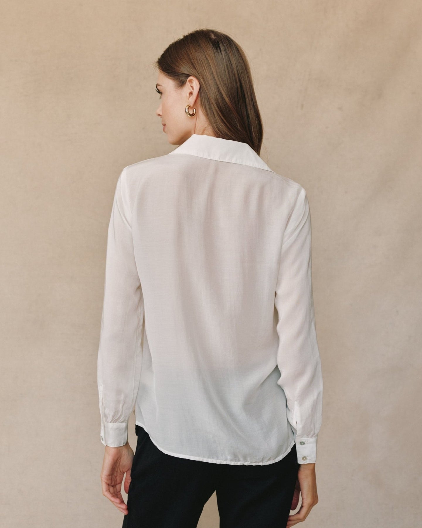 Bella DahlRuffle Front Shirt - Sheer IvoryTops